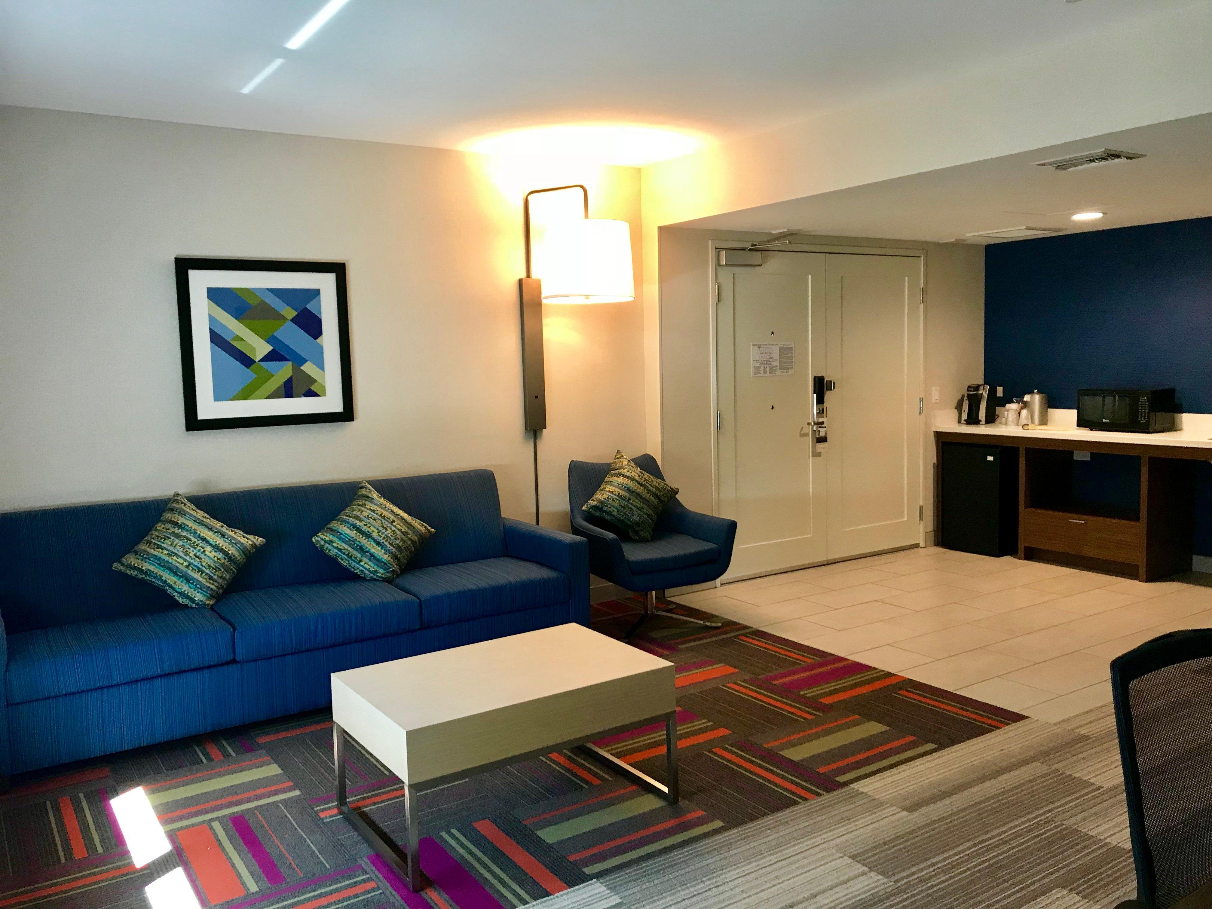 Holiday Inn Express & Suites Pasadena - Los Angeles By Ihg Екстер'єр фото