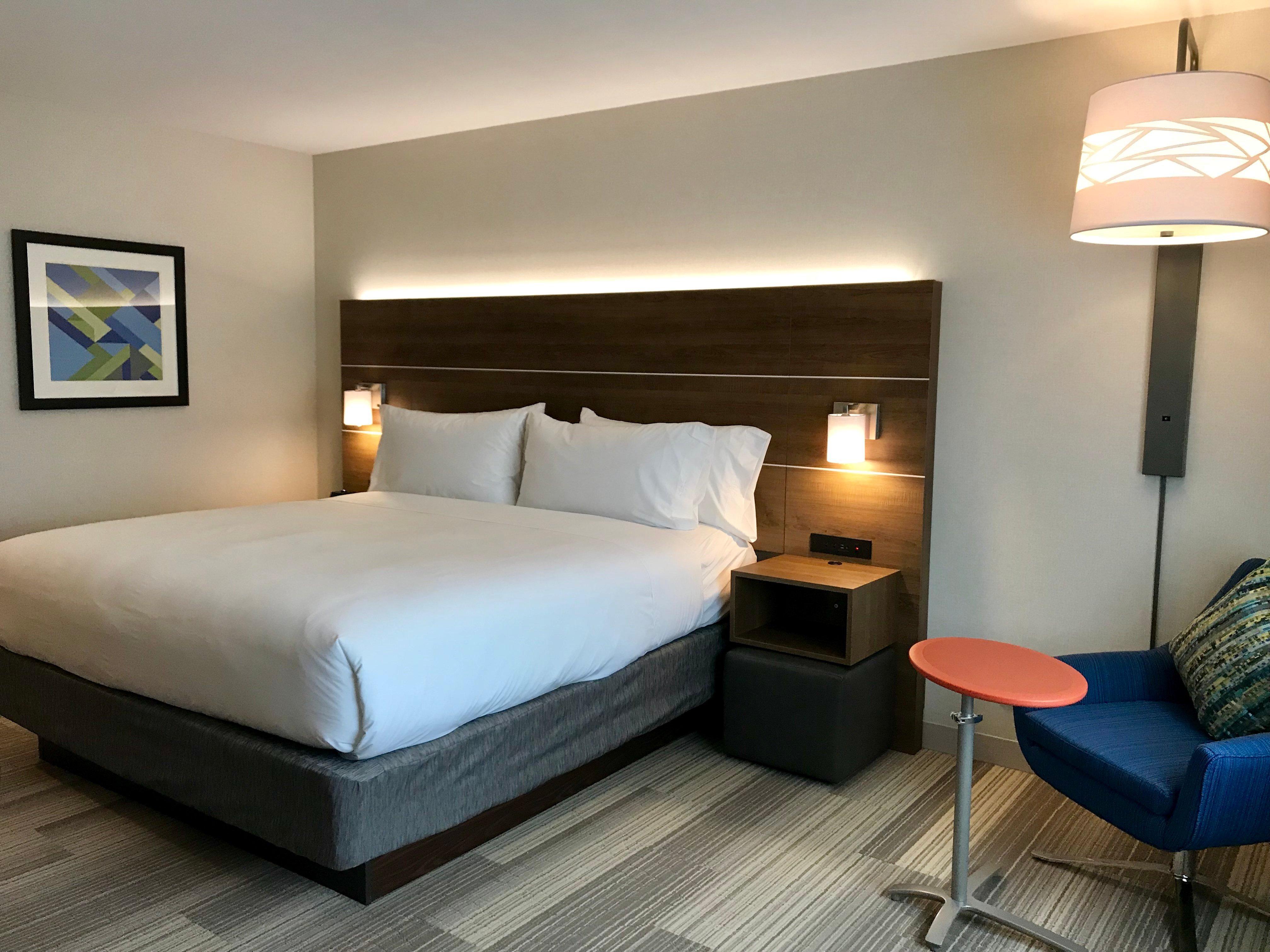 Holiday Inn Express & Suites Pasadena - Los Angeles By Ihg Екстер'єр фото