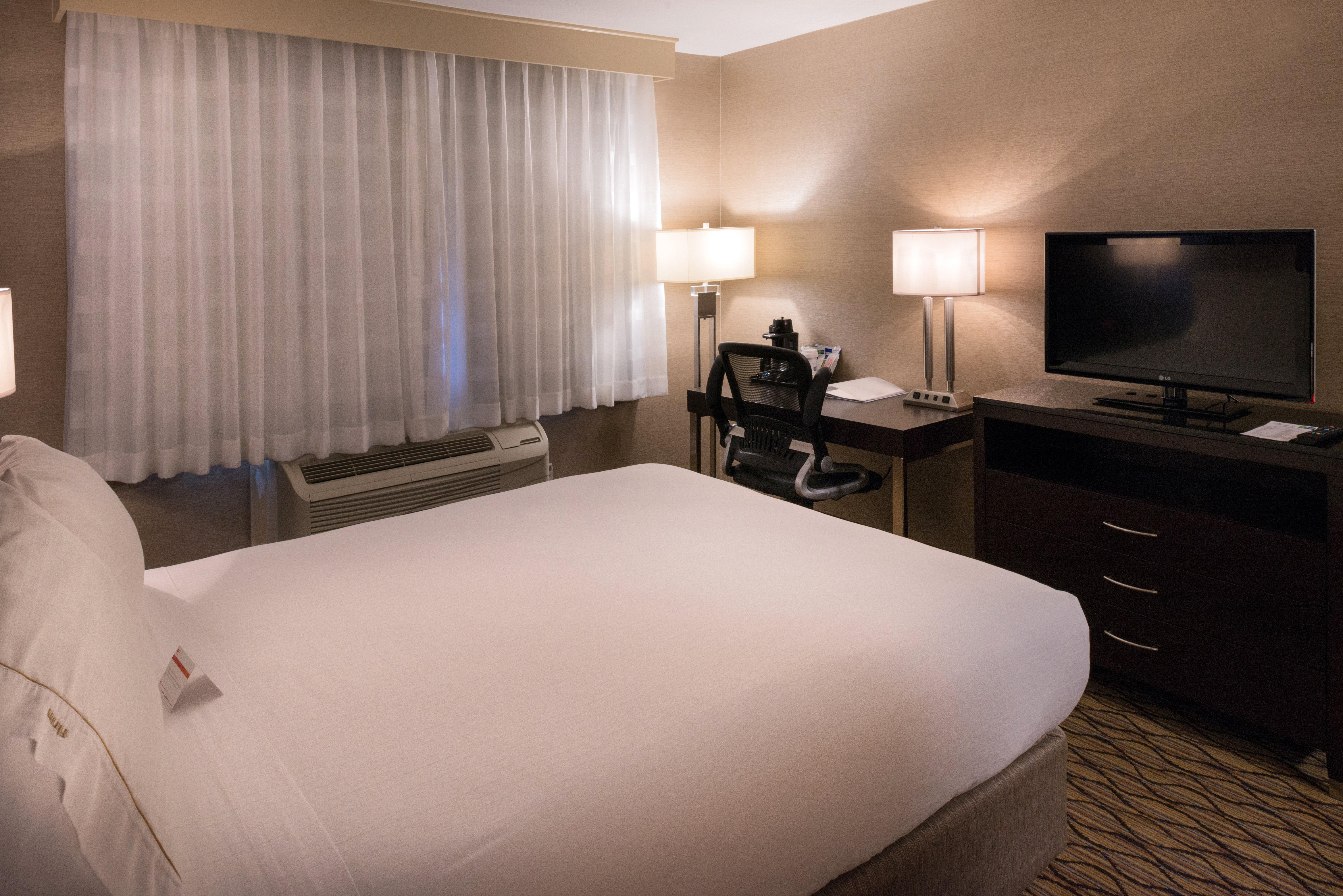 Holiday Inn Express & Suites Pasadena - Los Angeles By Ihg Екстер'єр фото