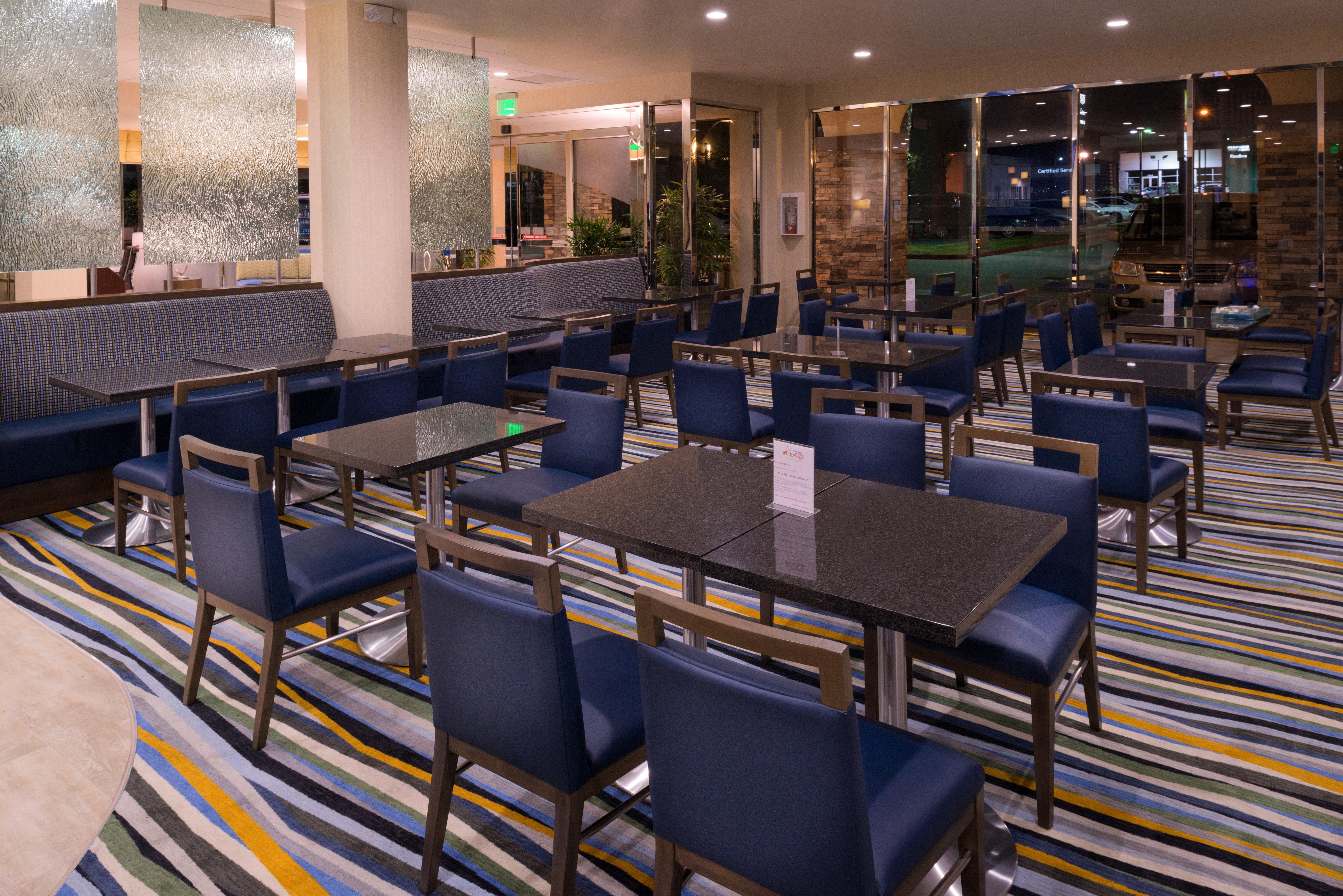 Holiday Inn Express & Suites Pasadena - Los Angeles By Ihg Екстер'єр фото