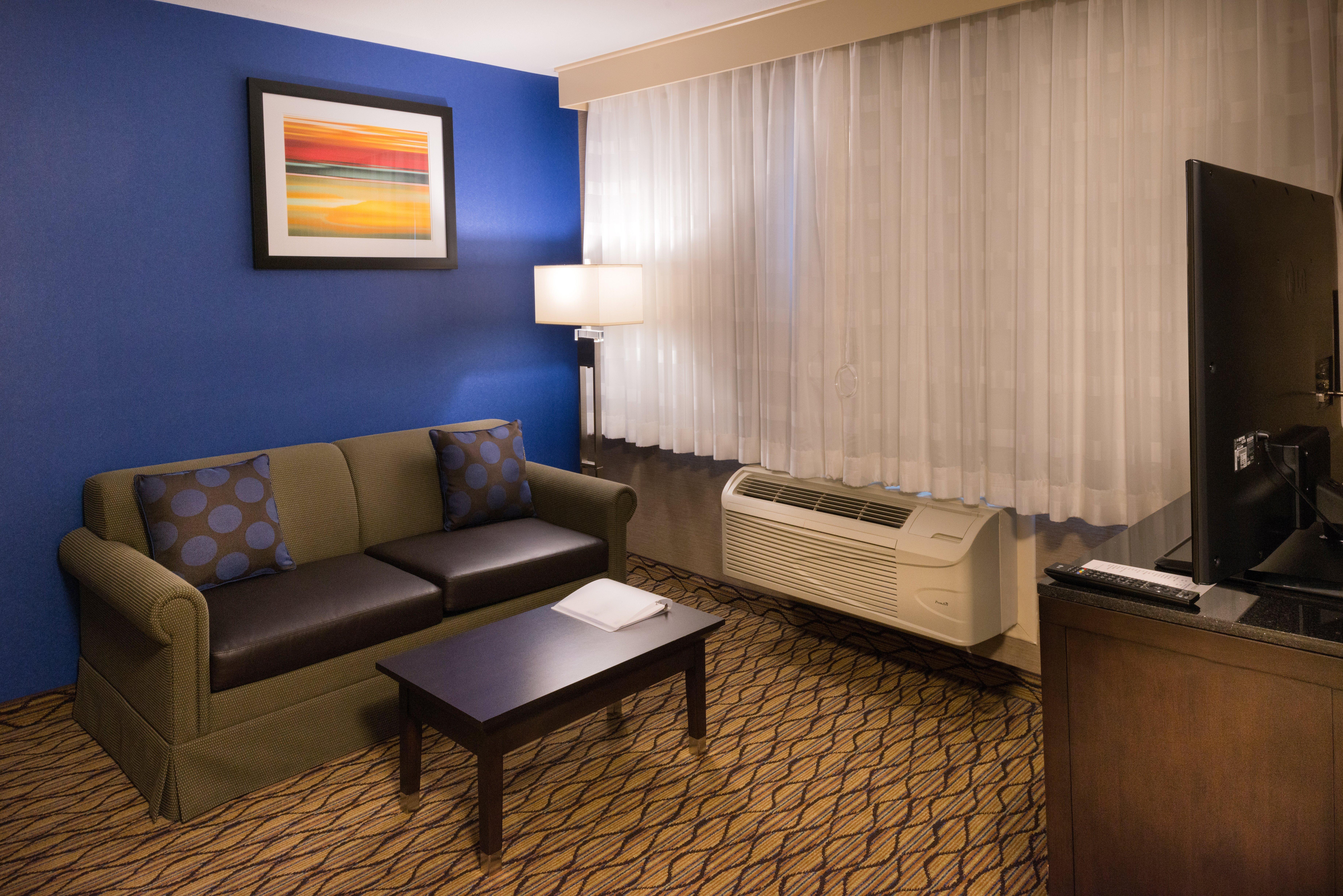 Holiday Inn Express & Suites Pasadena - Los Angeles By Ihg Екстер'єр фото